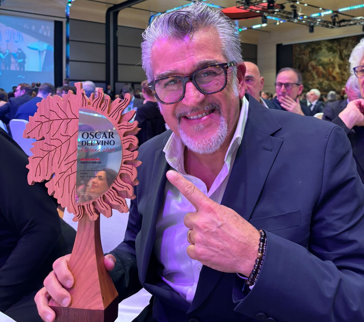 Collaborazioni e premi